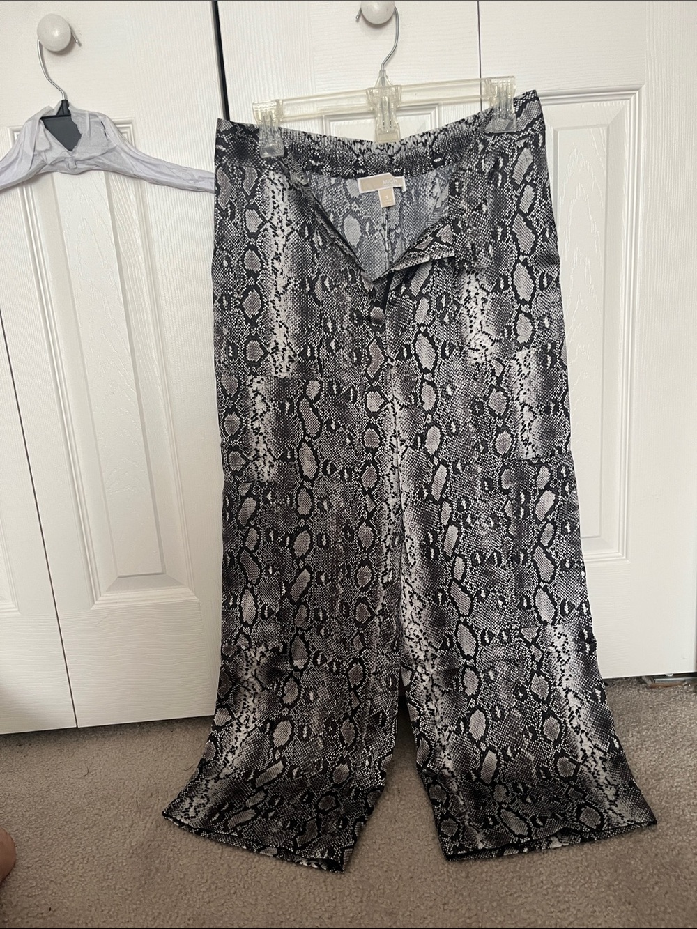 Michael Kors Black & Gray Snake Print Cropped Wide-Leg Pants